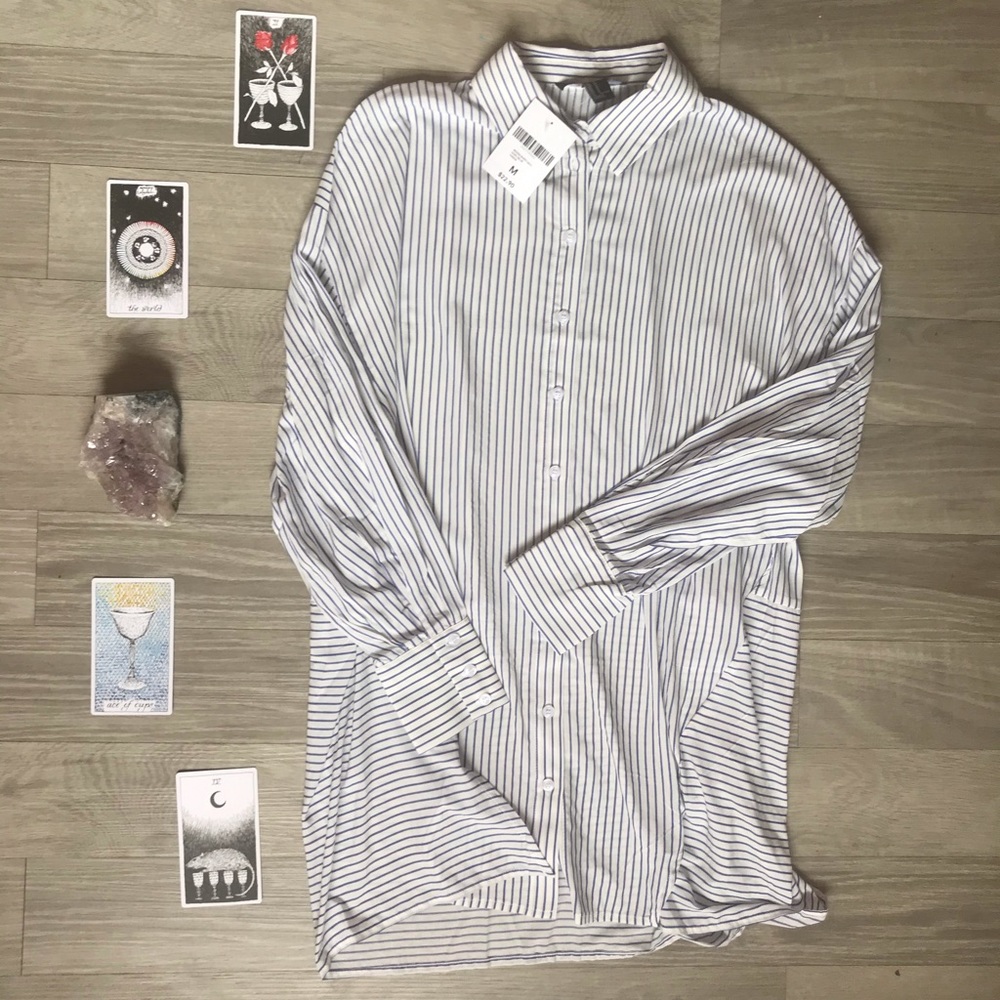 Pinstriped Vented Button Down Shirt  NWT Size: M